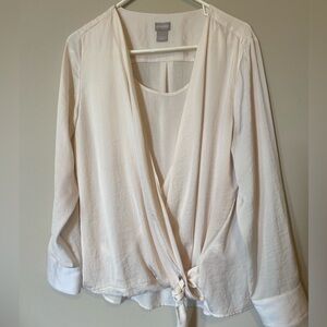 Chico’s Blouse Cream Silky Size 2. See attachment for Chico’s sizing.